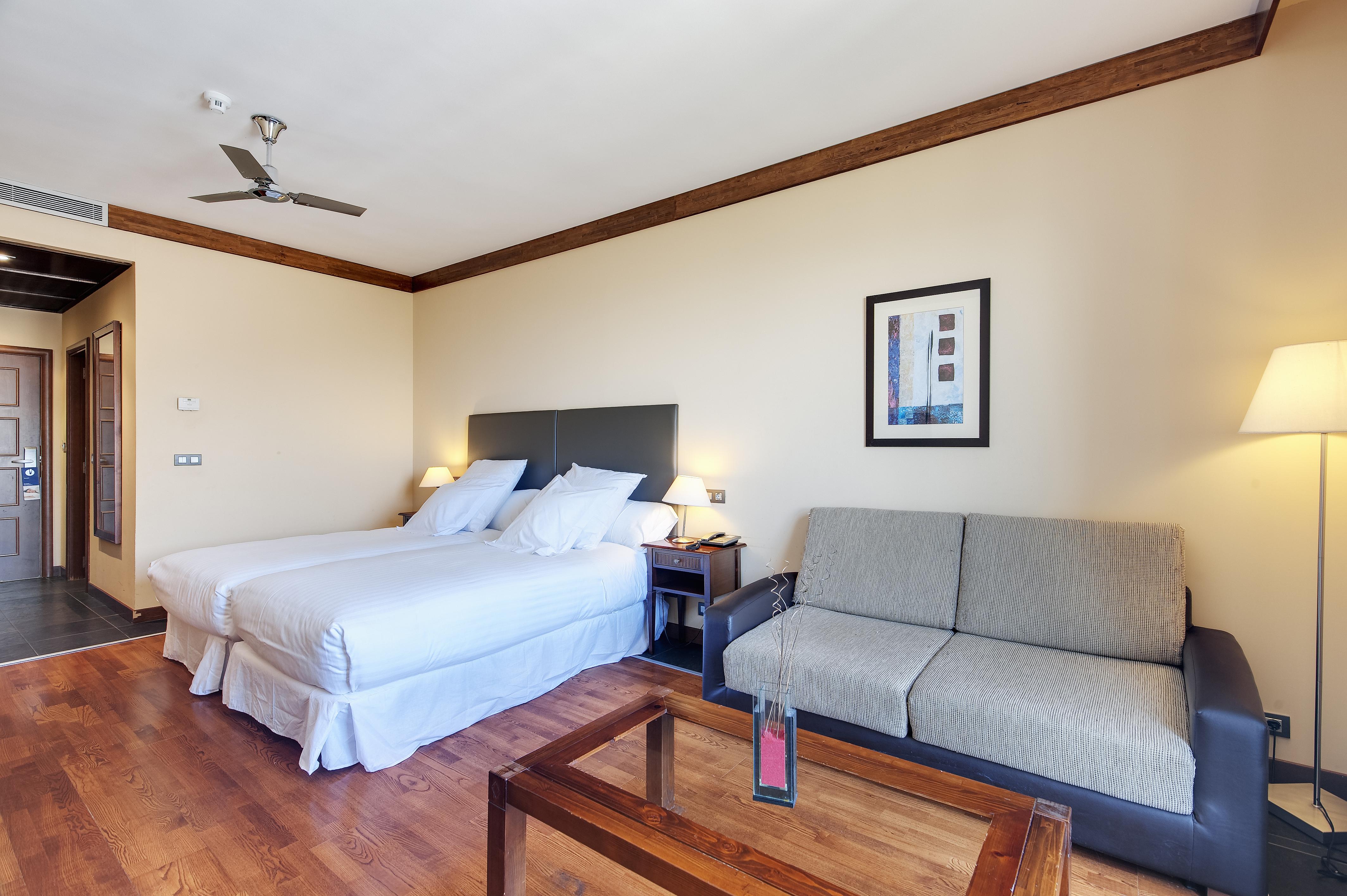Hotel & Spa Real Badaguas Jaca Exterior photo